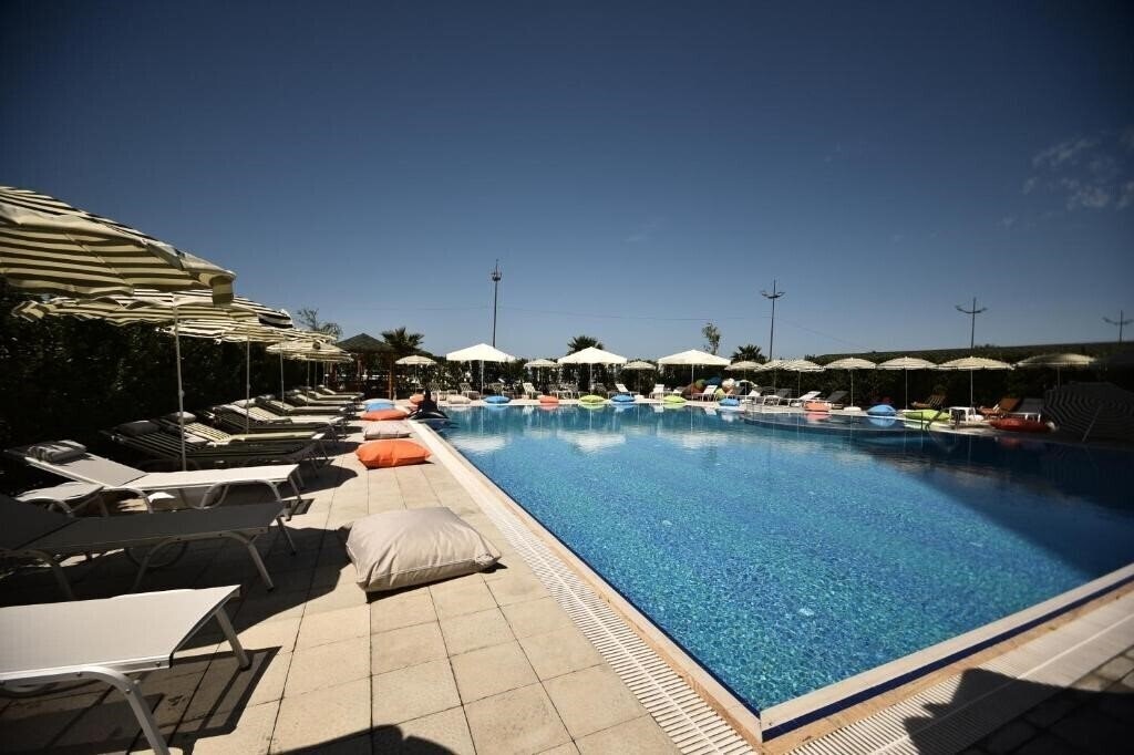 Era Palace Kvariati 4* фотосуреті