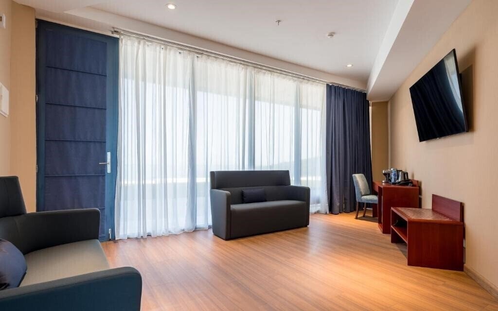 Litz Resort 5* суреті