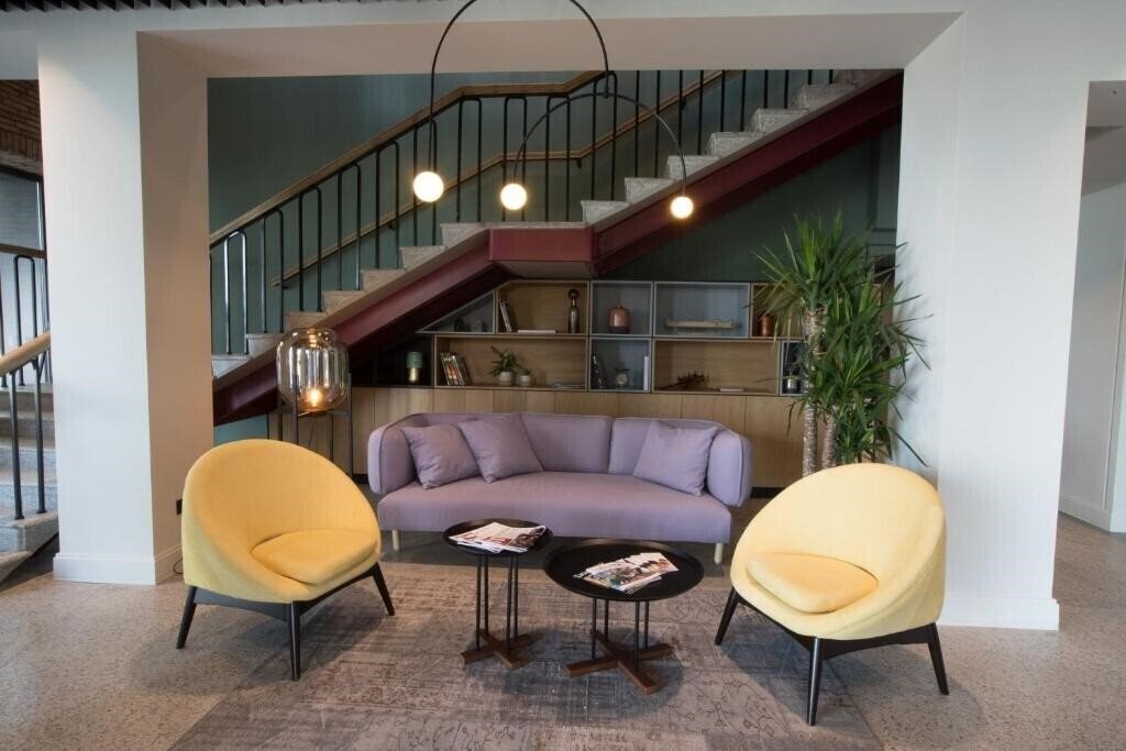 Изображение Holiday Inn Telavi 5*