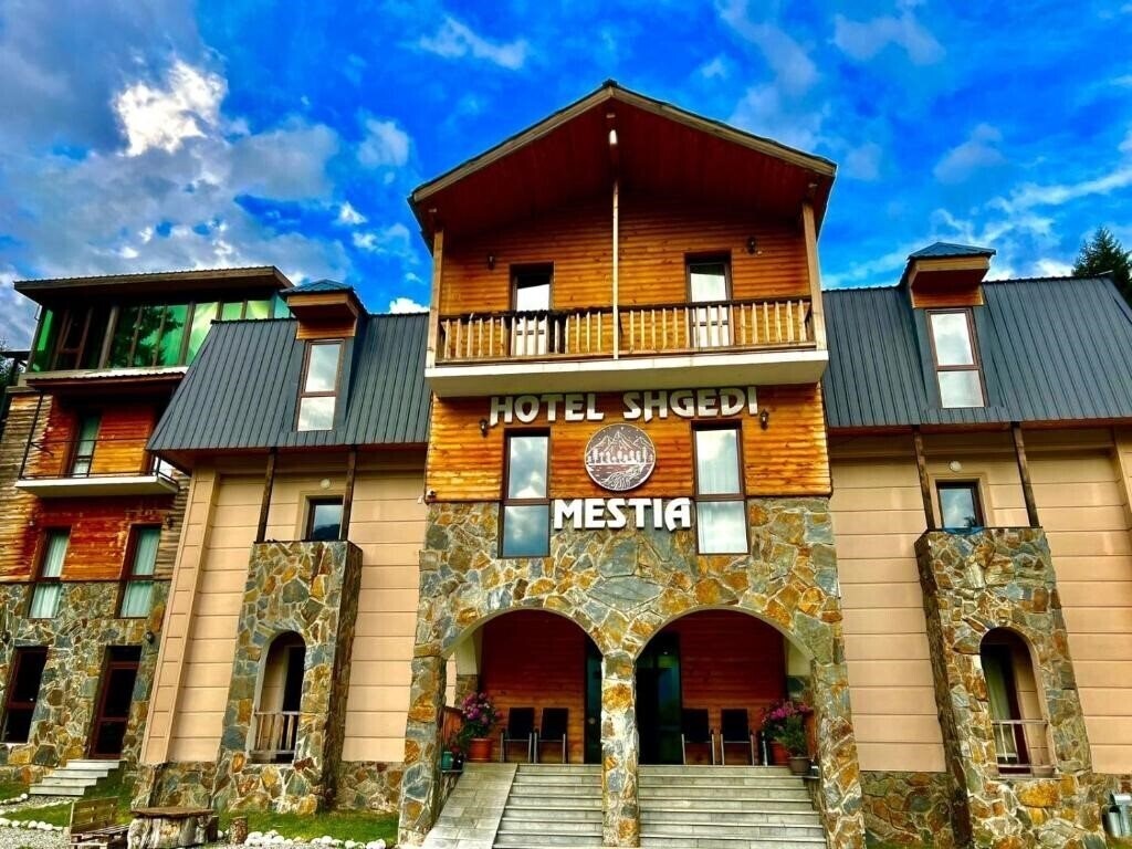 Hotel Shgedi Mestia 4* фотосуреті