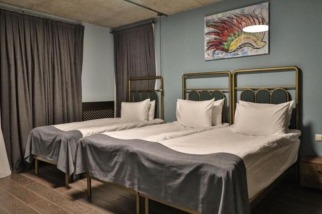 Отель Hotel Paliani 3*