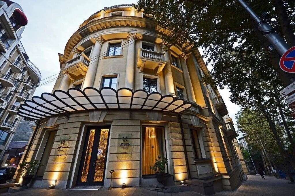 AstoriaIII 3* қонақ үйі
