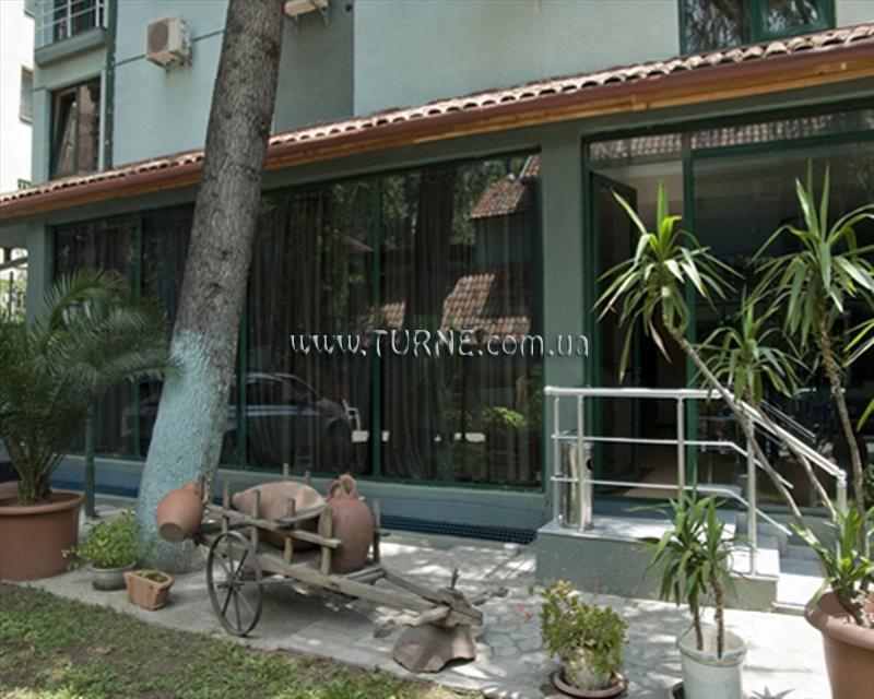 Batesta 3* фотосуреті