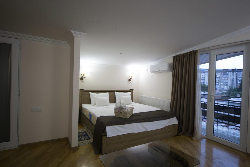 Log Inn 3* суреті