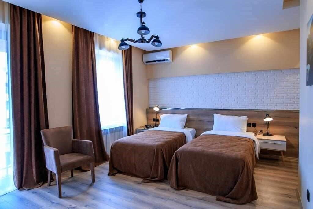 Hotel Georgia 2* суреті
