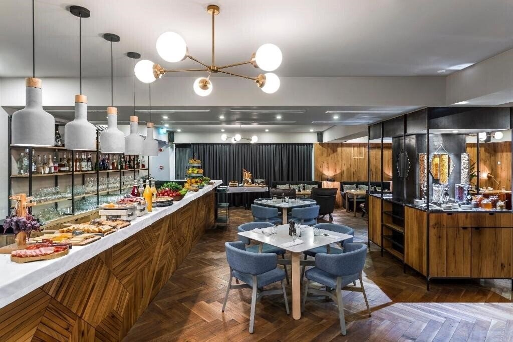 Shota @ Rustaveli Boutique Hotel 4* фотосуреті