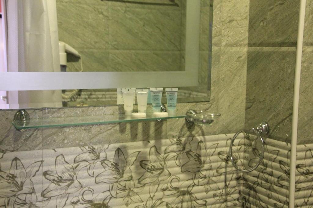 Отель Batoni 3*