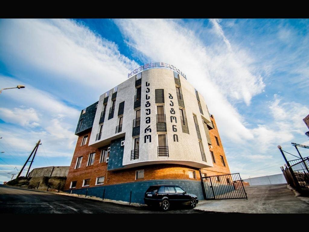 Фотография Batoni 3*