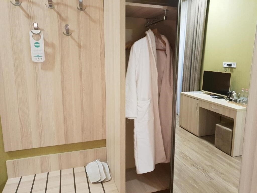 Hotel Cherry Garden 3* фотосуреті