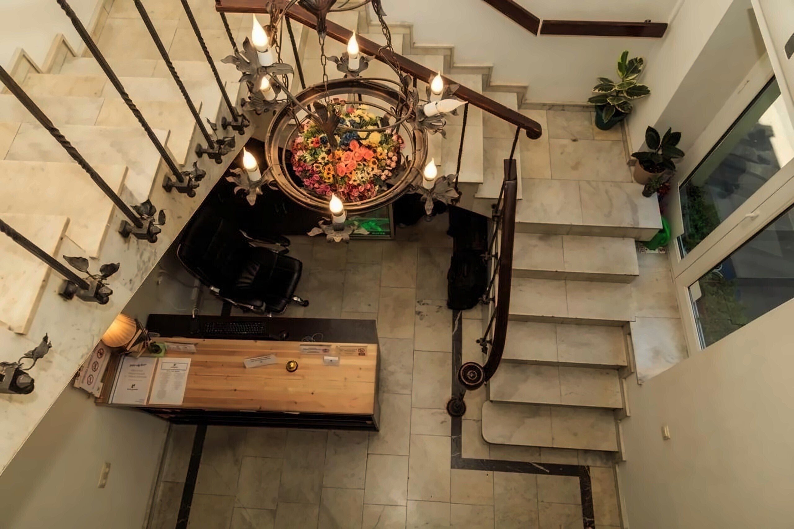 Отель Biblioteka Hotel 3*
