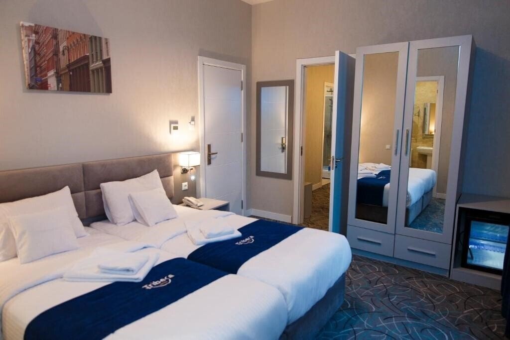 Tribeca Hotel 4* фотосуреті