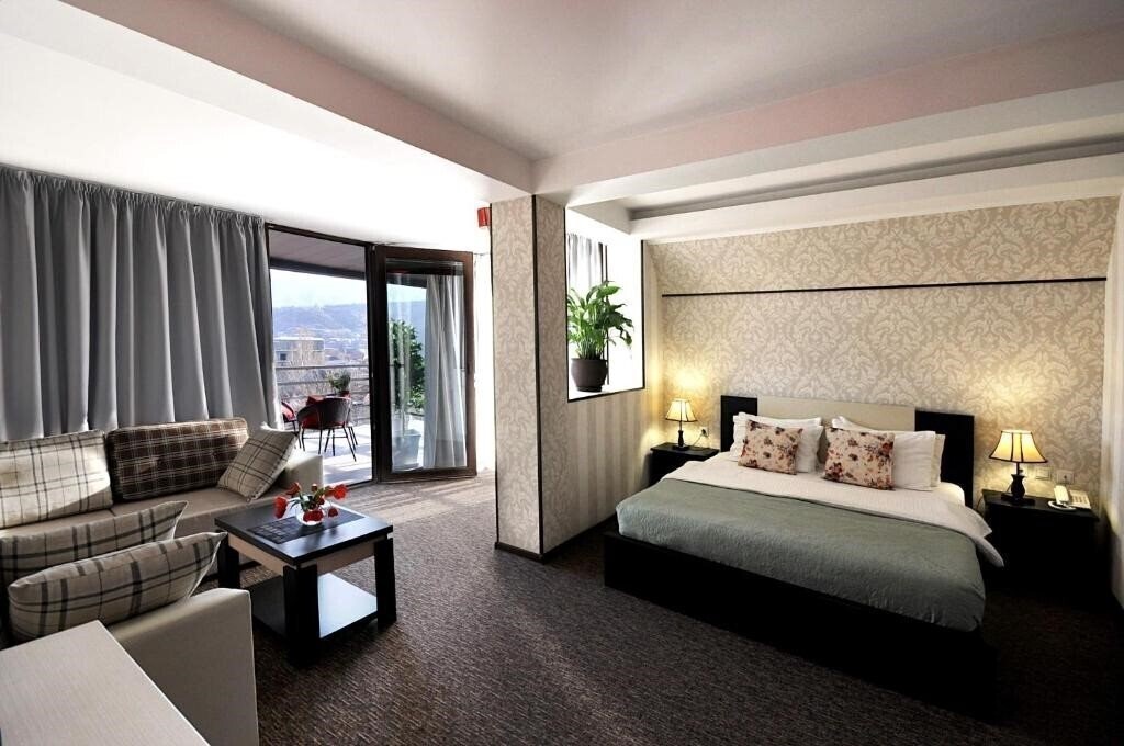 Light House Old City 3* суреті