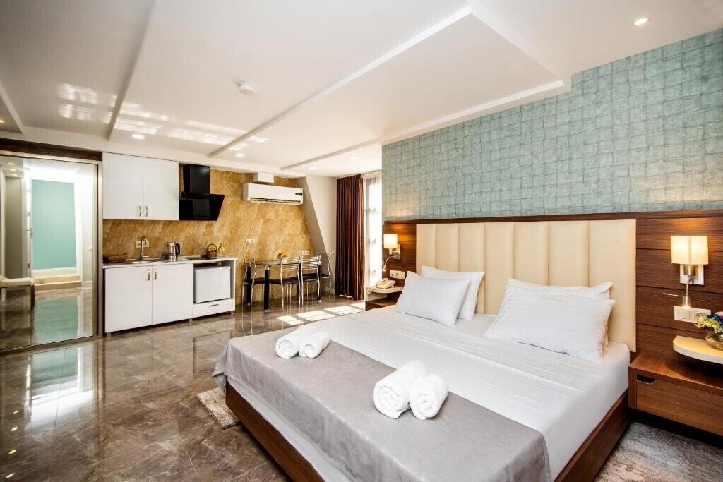 Margi Hotel 3* фотосуреті