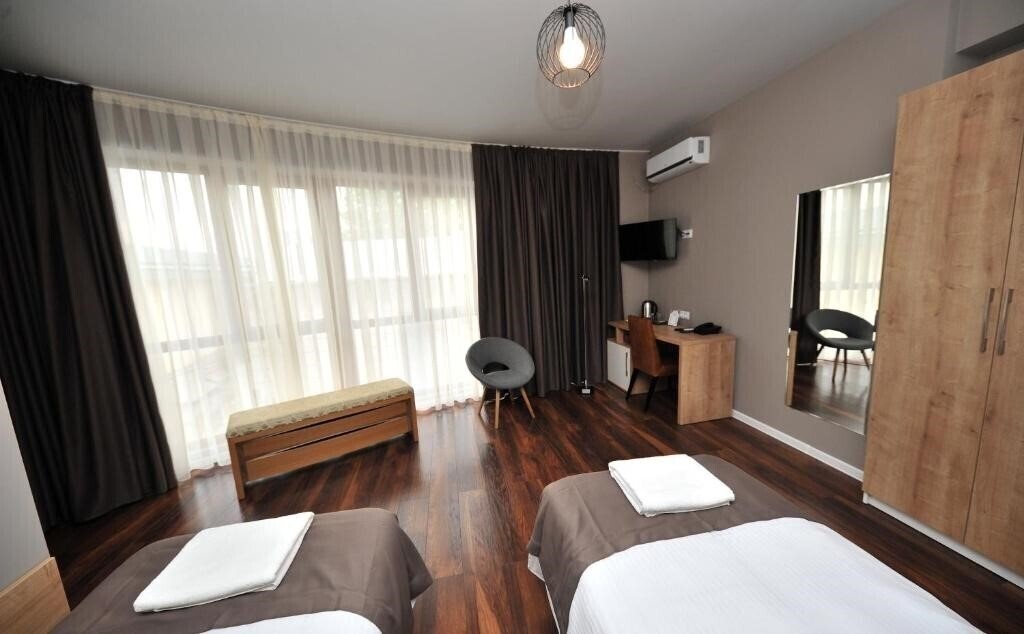 Boho Tiflis Hotel 4* суреті