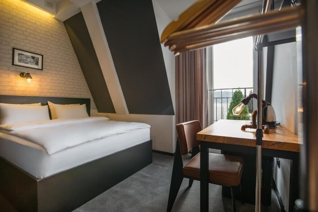 Отель Timber Boutique Hotel 3*