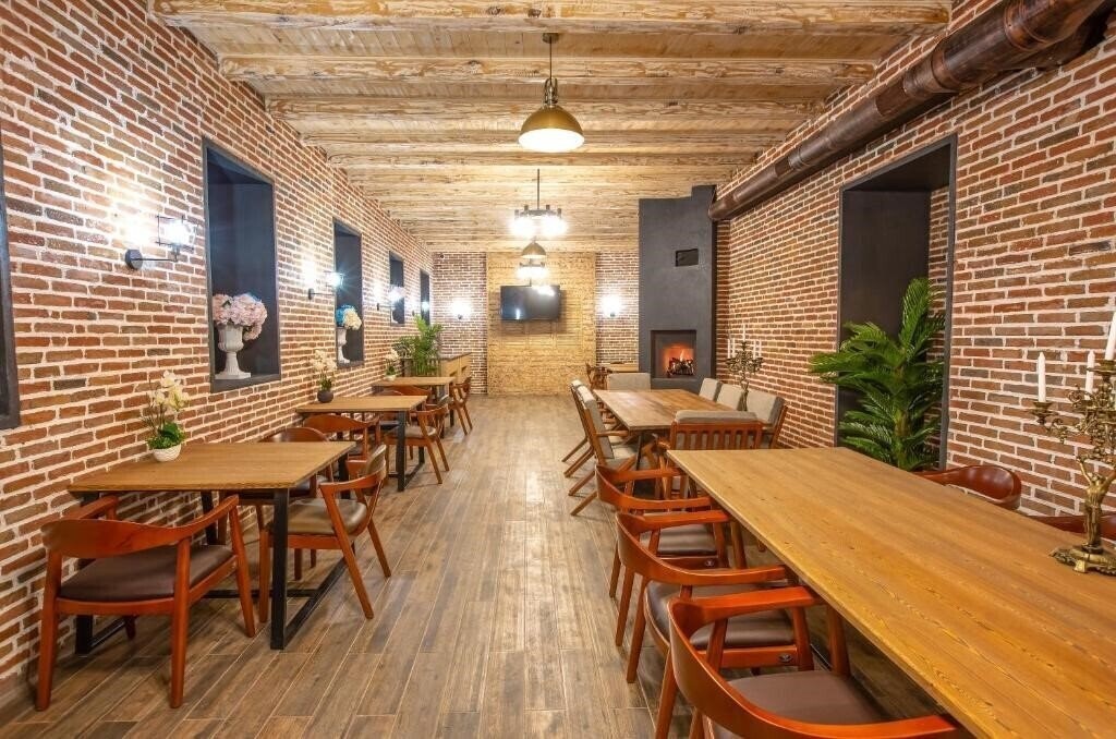 Royal Inn 4* суреті