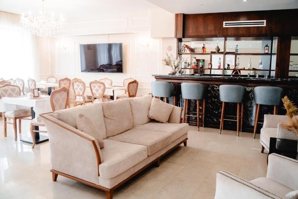 Фото Sota Metekhi Hotel 3*