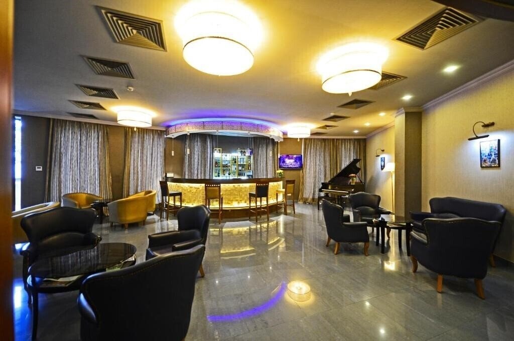 Изображение Astoria Tbilisi 4*