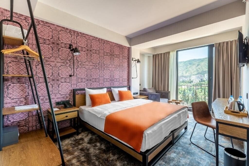 Biography Design Tbilisi 4* қонақ үйі