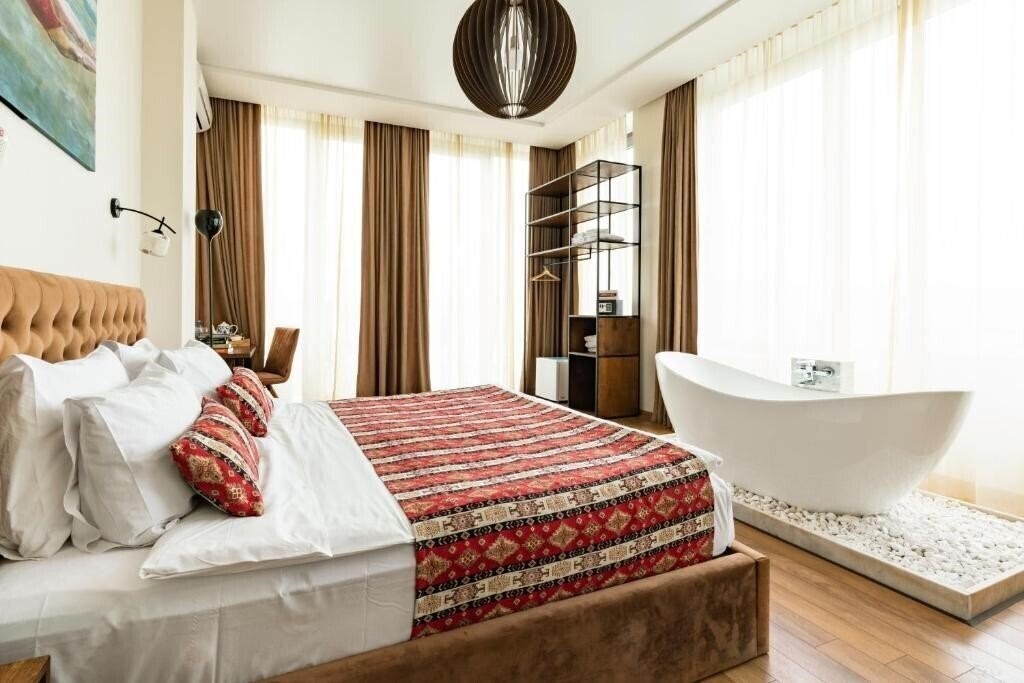 Hotel Flower 4* қонақ үйі