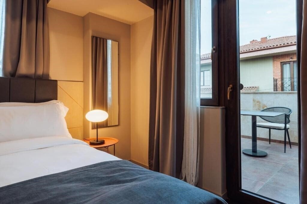 Изображение King Tamar Hotel 4*