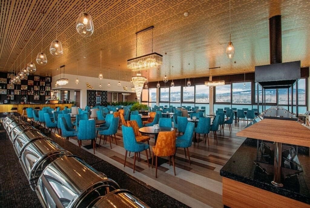 Отель Gulf Aquamarine Hotel 4*