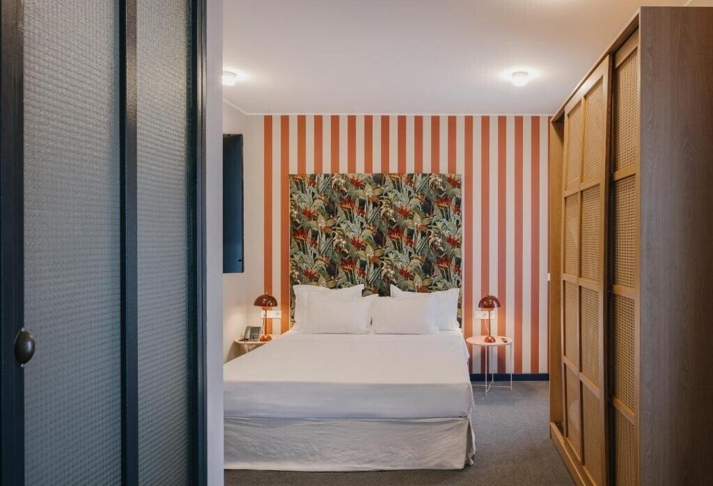 Margot Sololaki 4* суреті