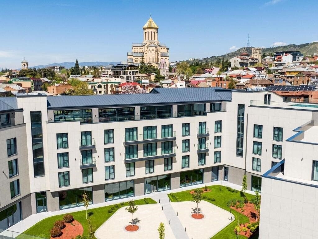 Novotel Tbilisi 4* суреті