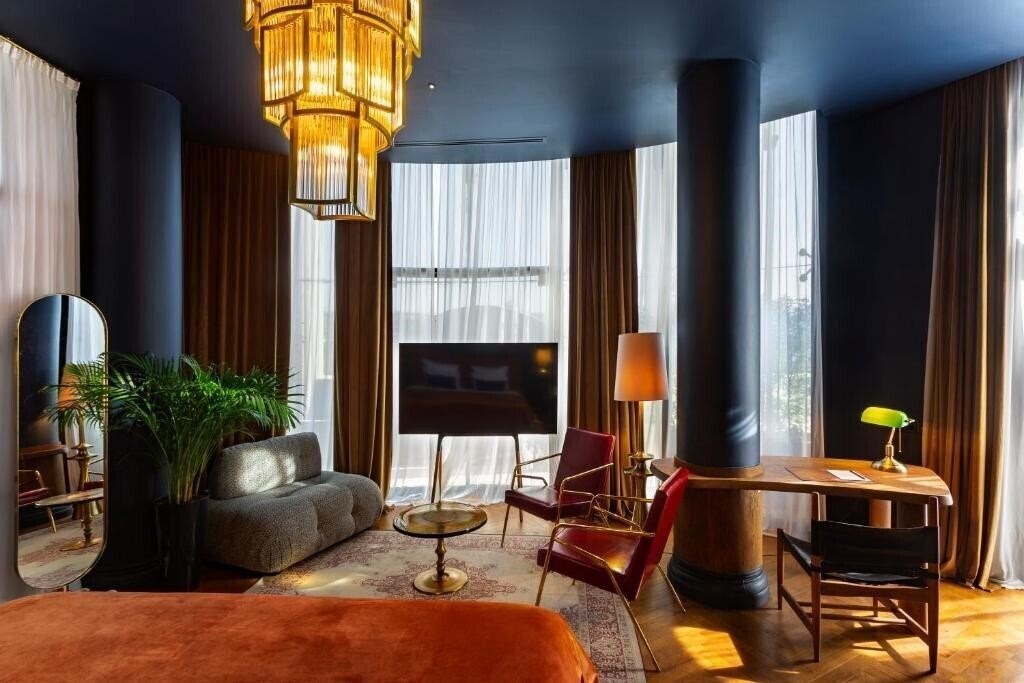 Картинка Zorba&Bond Hotel On The 8th 4*