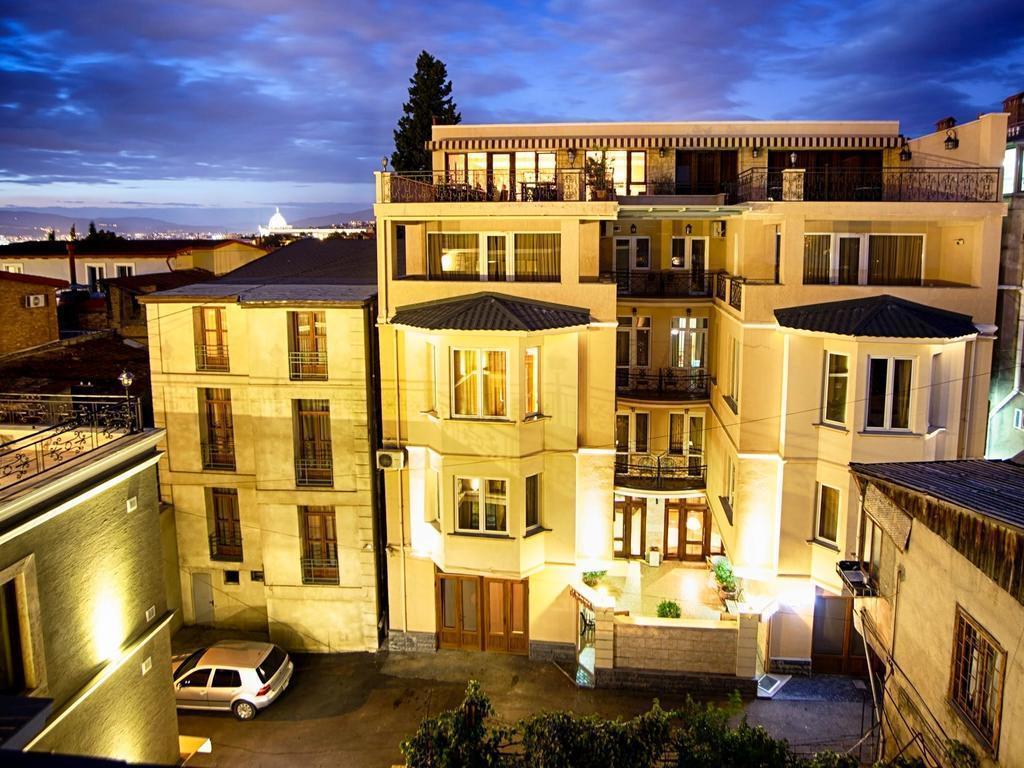 Kmm 3* қонақ үйі