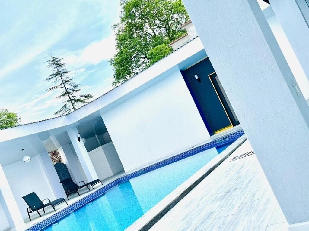 Albatros 3* суреті