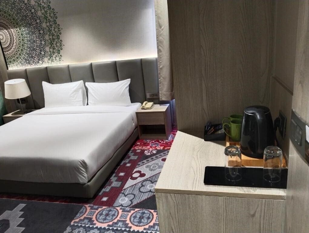 Crystal Inn 3* суреті