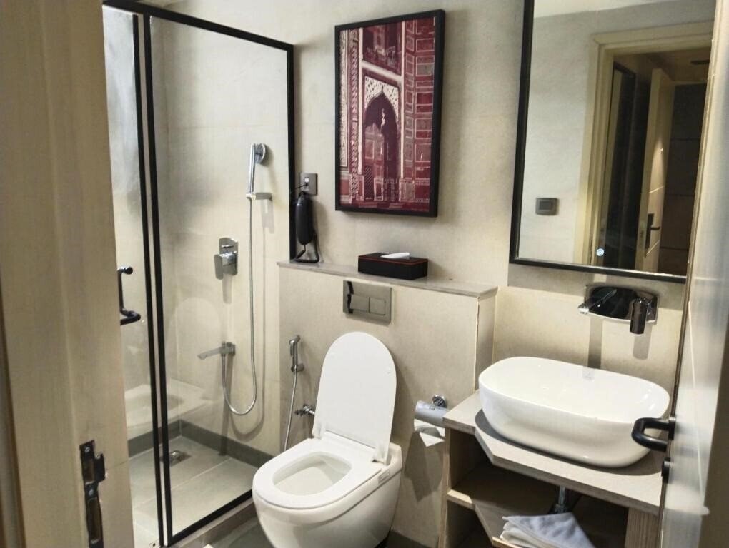 Crystal Inn 3* суреті