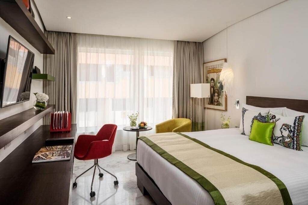 Отель The Park Chennai 5*