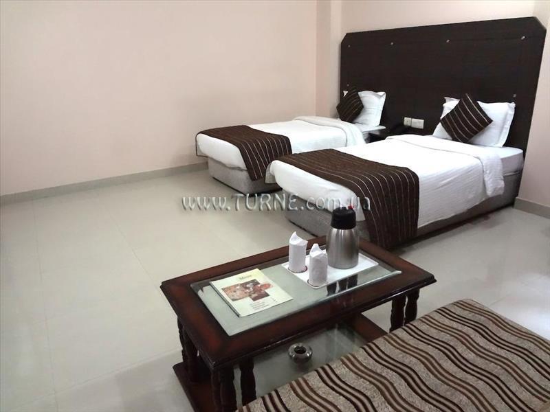 Фотография Kyron 2*