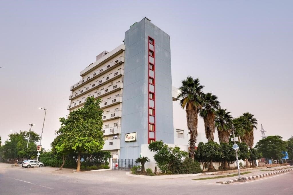 Изображение Red Fox Hotel East Delhi 5*