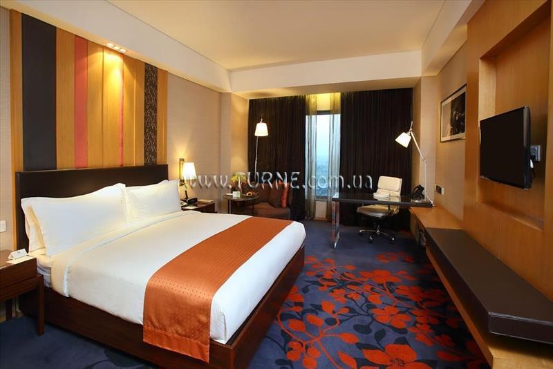 Изображение Holiday Inn, Mayur Vihar 4*