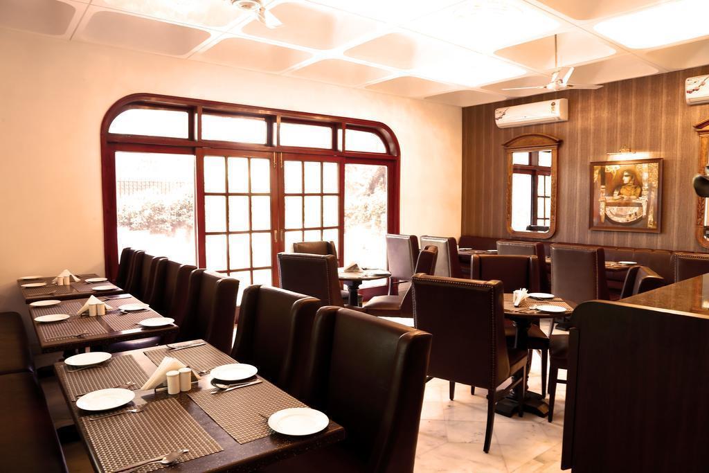 Hotel Africa Avenue 3* фотосуреті