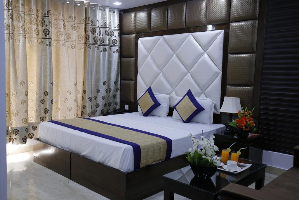 Delhi Pride 2* қонақ үйі