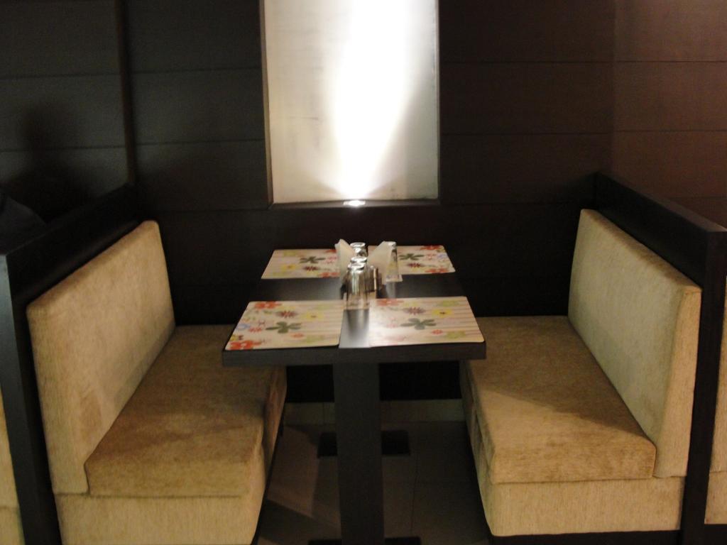 Chanchal Deluxe 2* суреті