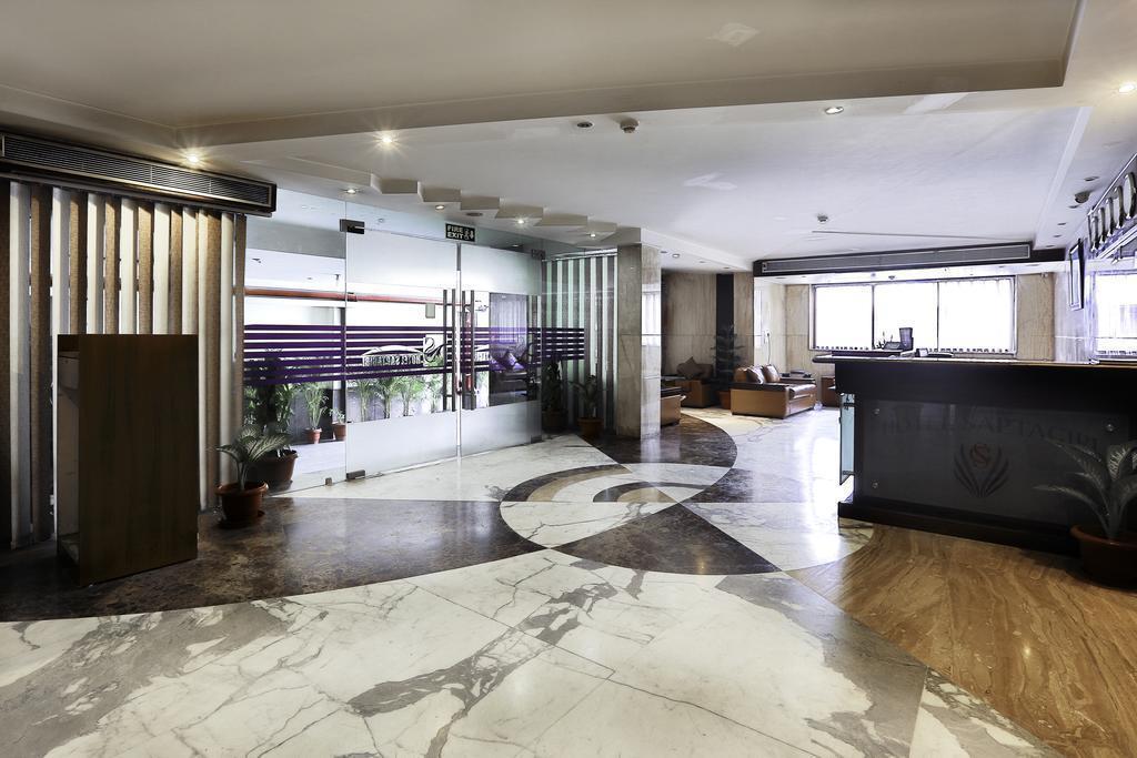 Отель Airport Hotel Grand 3*