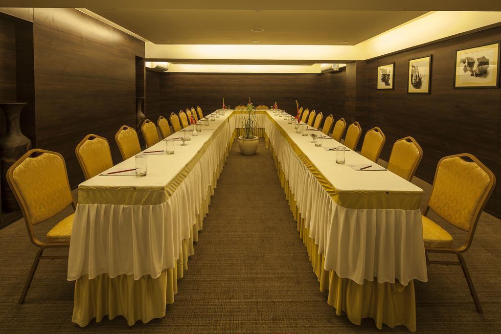 Изображение Vesta Maurya Palace 3*