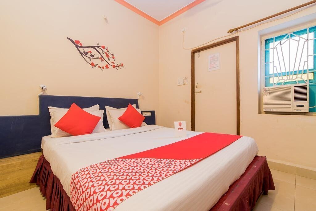 Фото Hotel Manvin's Inn Calangute 2*