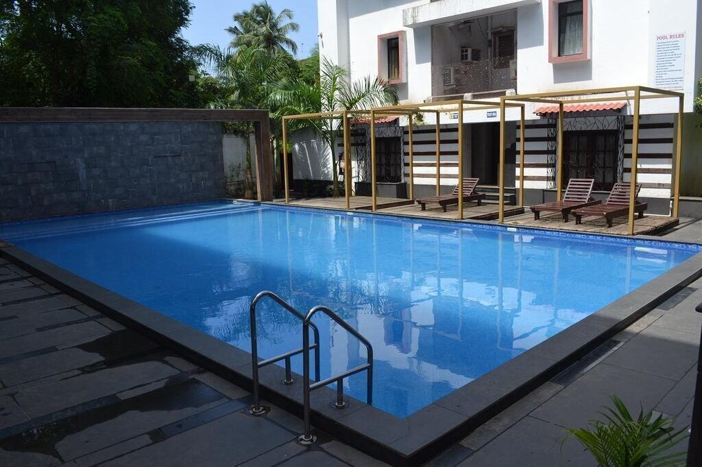 Sunkissed Plaza 2* суреті