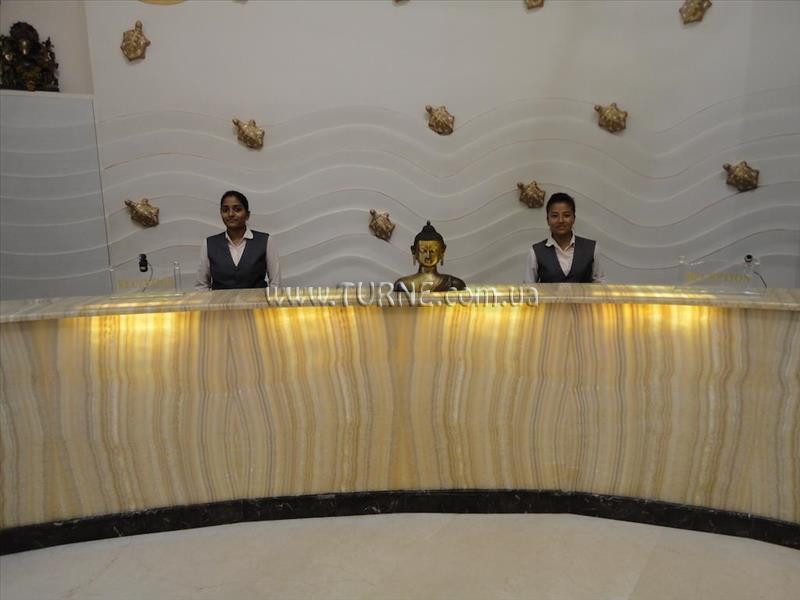 Фото Royal Palace Beach Resort 3*