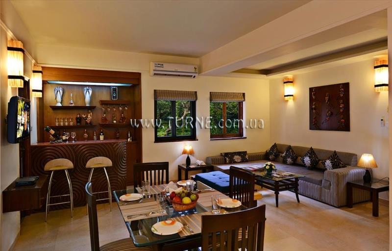 La Sunila Clarks Inn Suites 3* суреті