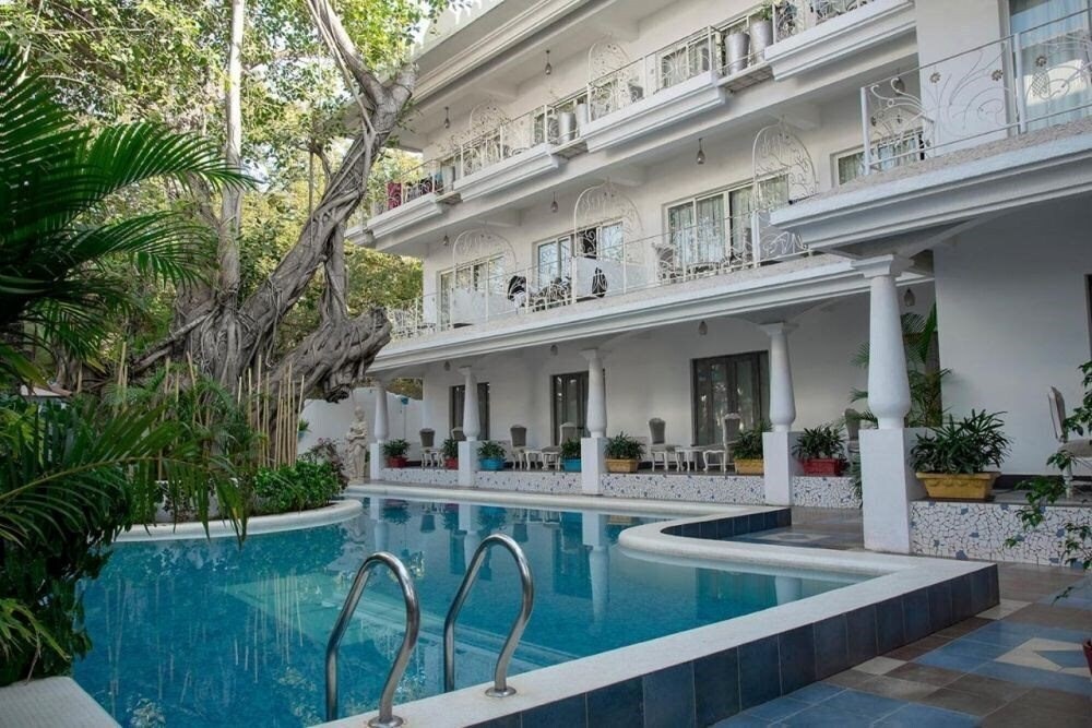 Pirache Art Hotel 3* суреті