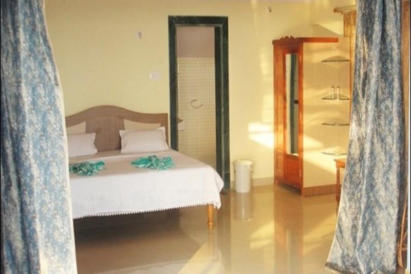 Hotel Satyavati 2* суреті