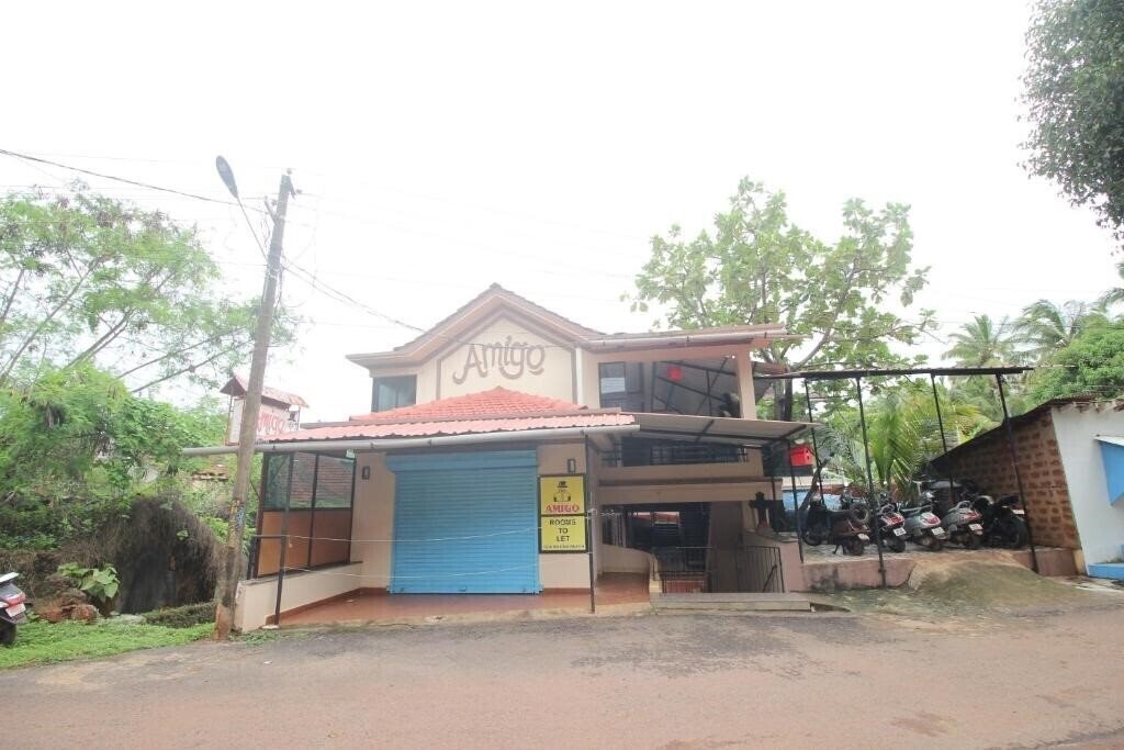 Отель Amigo Anjuna Guest House 1*