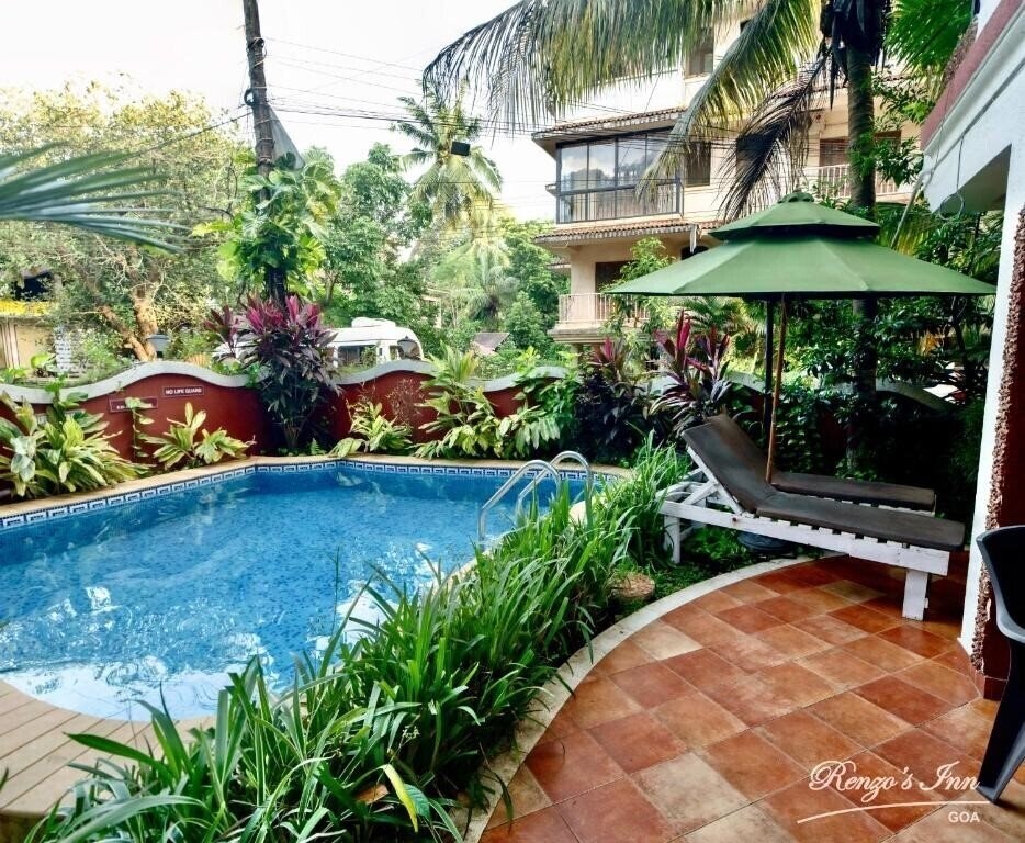 Renzo's Inn 2* фотосуреті